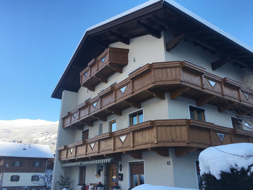 Appartamento Gaestehaus Neuhauser Zell am Ziller Esterno foto